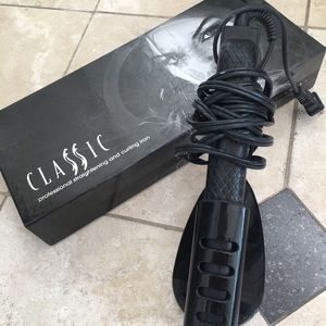 Classic professional hair straightener and curler